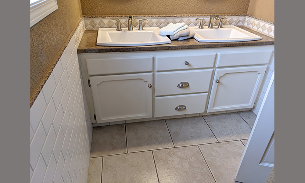 Upstairs Bath